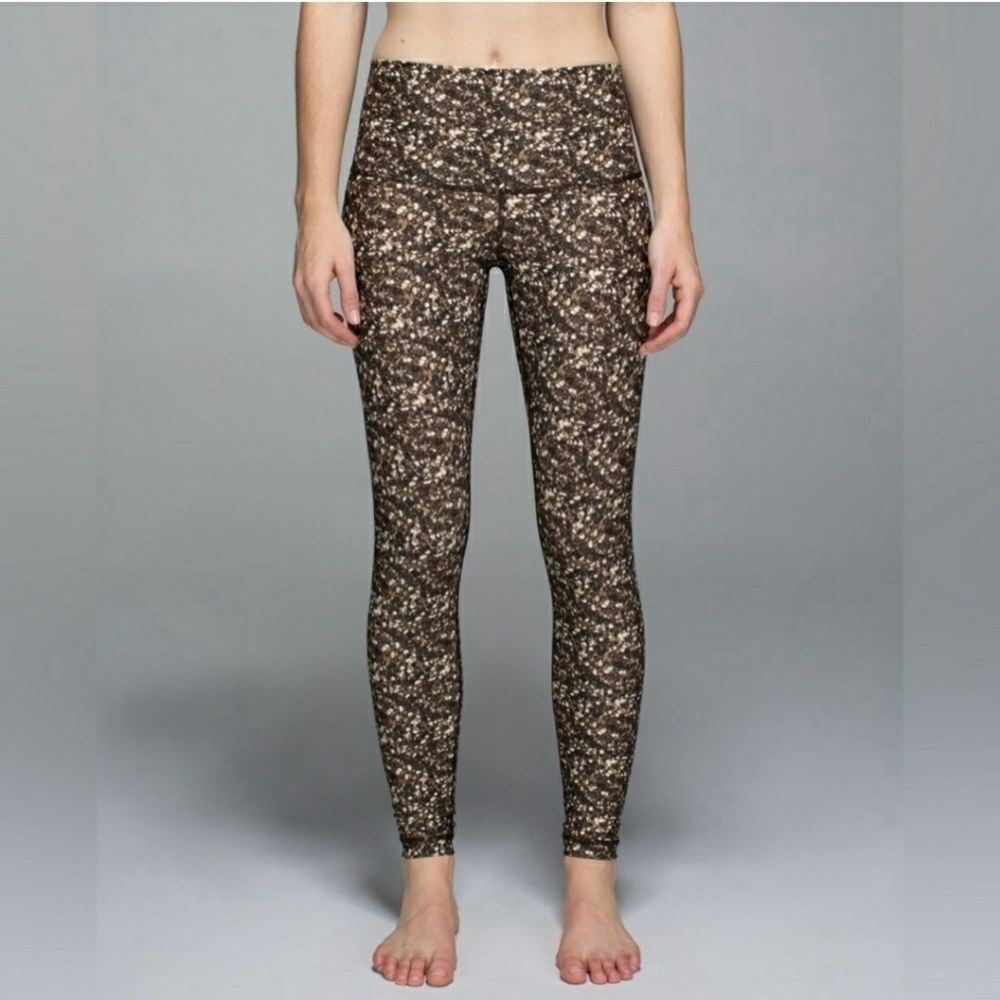 Lululemon Shine Tight (Roll Down) Gold Sequin Leggings, Size 6